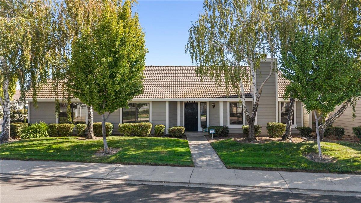 3608 Blackstone Way, For Sale in Modesto - eXp Realty