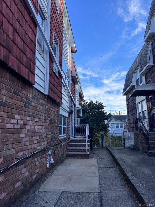 fl2-1539 Bell Boulevard, New York, NY, 11360 | Card Image