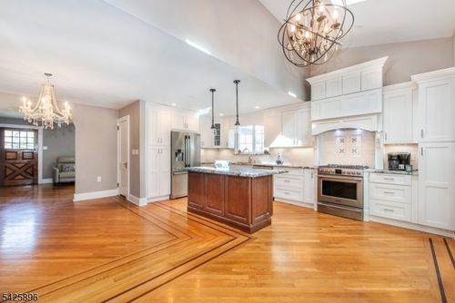 305 Quaker Church Rd, Randolph, NJ, 07869-1314 | Card Image