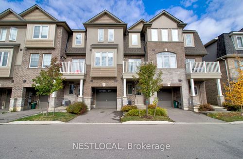 {{alt}} | Card Image