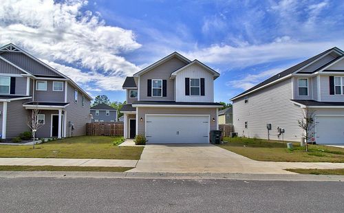 554 Fairview Cir, Hinesville, GA, 31313-5781 | Card Image