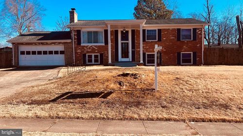 14303 Chesterfield Dr, Woodbridge, VA, 22191-2510 | Card Image