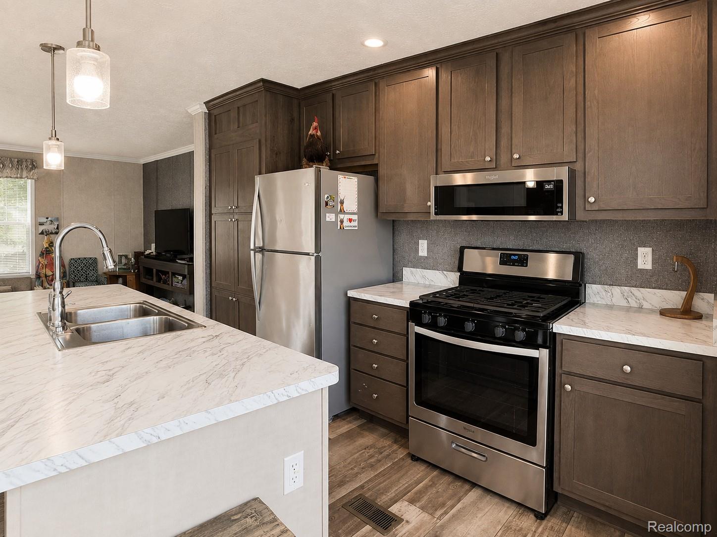 Residential in Adrian 5