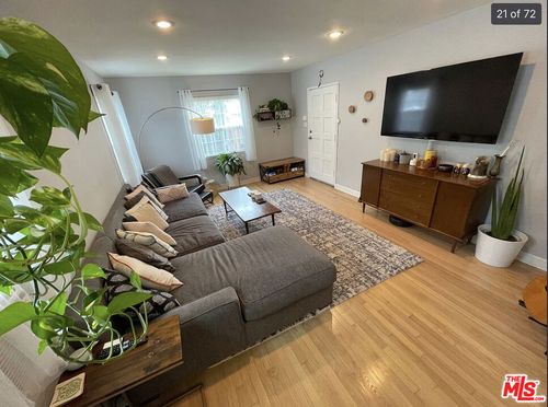 839 Sunset Ave, Venice, CA, 90291 | Card Image