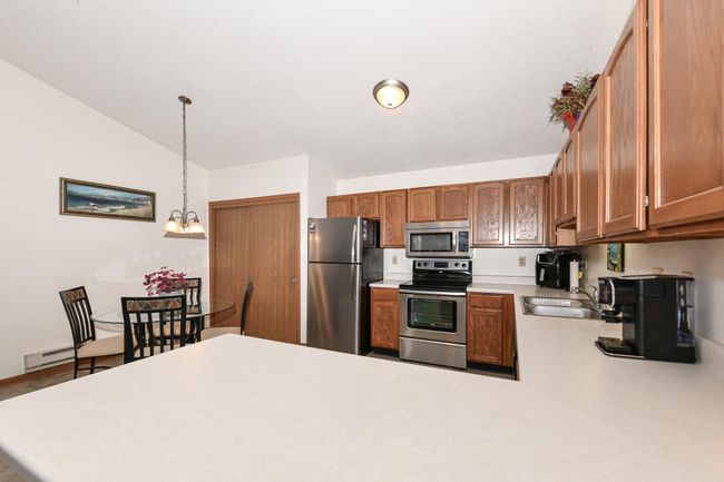 505 Lawson School Rd, Condo with 2 bedrooms, 1 bathrooms and null parking in Delavan WI | Image 9