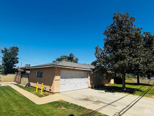 795 S Derby St, Arvin, CA, 93203-2307 | Card Image