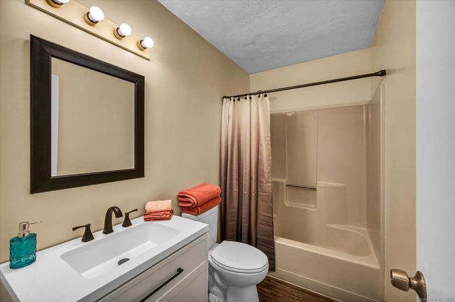 APT-157 - 745 Merrow Road, Condo with 2 bedrooms, 2 bathrooms and 2 parking in Coventry CT | Image 28