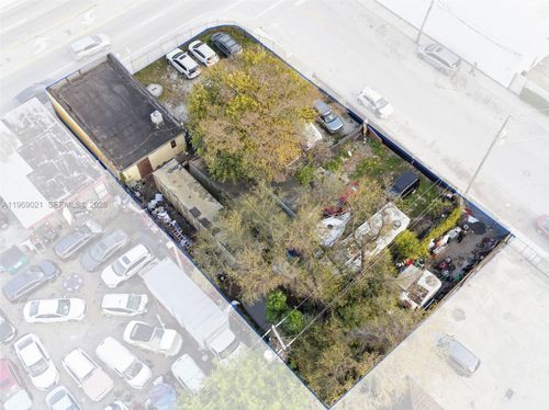 7004 Nw 7th Ave, Miami, FL, 33150-3812 | Card Image