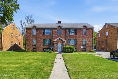 1364 Cove Blvd, Toledo, OH, 43606-4062 | Card Image