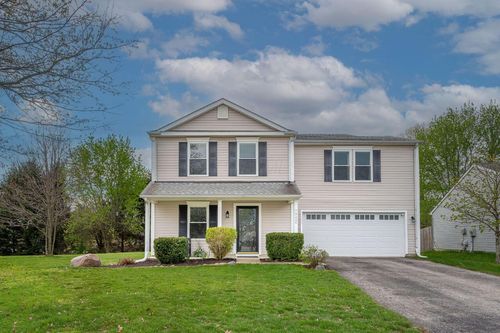 7545 Hemrich Dr, Canal Winchester, OH, 43110-8093 | Card Image