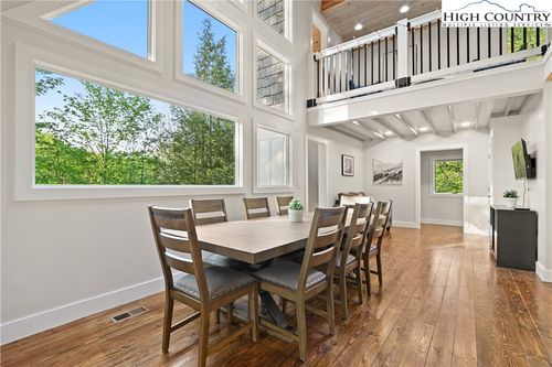 111 Overbrook Trl, Beech Mountain, NC, 28604-8144 | Card Image