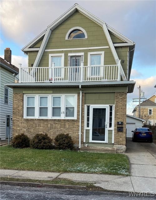 15 Stratford Rd, Buffalo, NY, 14216-1803 | Card Image