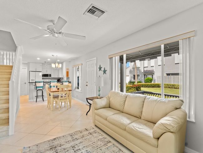 APT-54 - 4949 N Highway A1a, House attached with 3 bedrooms, 3 bathrooms and null parking in Hutchinson Island FL | Image 13