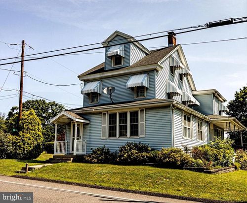 934 Sunbury Rd, POTTSVILLE, PA, 17901-8797 | Card Image