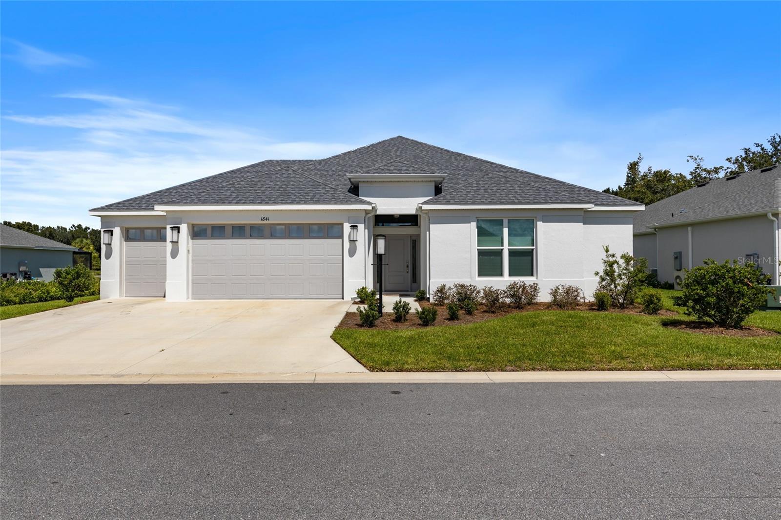 Vanbeck Cir, The Villages, FL 34762