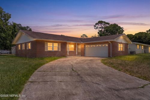 8391 Fury Dr, Jacksonville, FL, 32244-1212 | Card Image