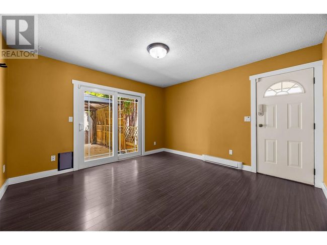 1172 Linthorpe Rd, House other with 4 bedrooms, 3 bathrooms and 4 parking in Kamloops BC | Image 14