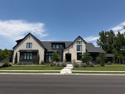 6756 W 10050 N, Highland, UT, 84003-9211 | Card Image