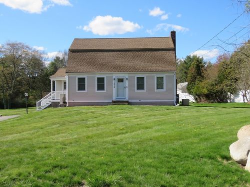 1278 Central St, East Bridgewater, MA, 02333-1600 | Card Image