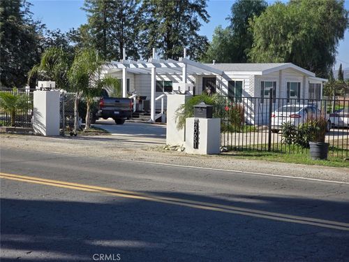 20651 El Nido Ave, Perris, CA, 92571-7432 | Card Image