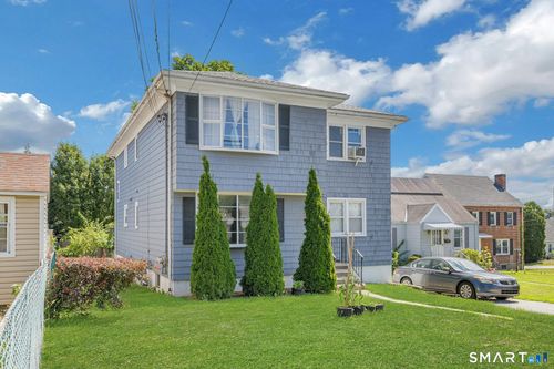 2090 Madison Ave, Bridgeport, CT, 06606-3233 | Card Image