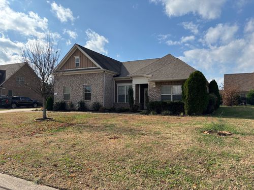 5111 General Eisenhower Dr, Murfreesboro, TN, 37129-1692 | Card Image