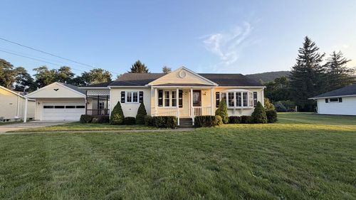 120 Bressler St, Sayre, PA, 18840-9661 | Card Image