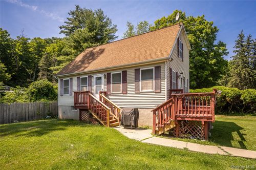 5 Lake Amenia Rd, Amenia, NY, 12501-5415 | Card Image