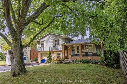 747 Westbury Cres, London, ON, N6J3C6 | Card Image