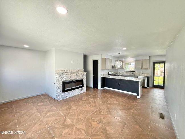 603 Camelot Way, House other with 3 bedrooms, 1 bathrooms and 4 parking in Winnemucca NV | Image 10
