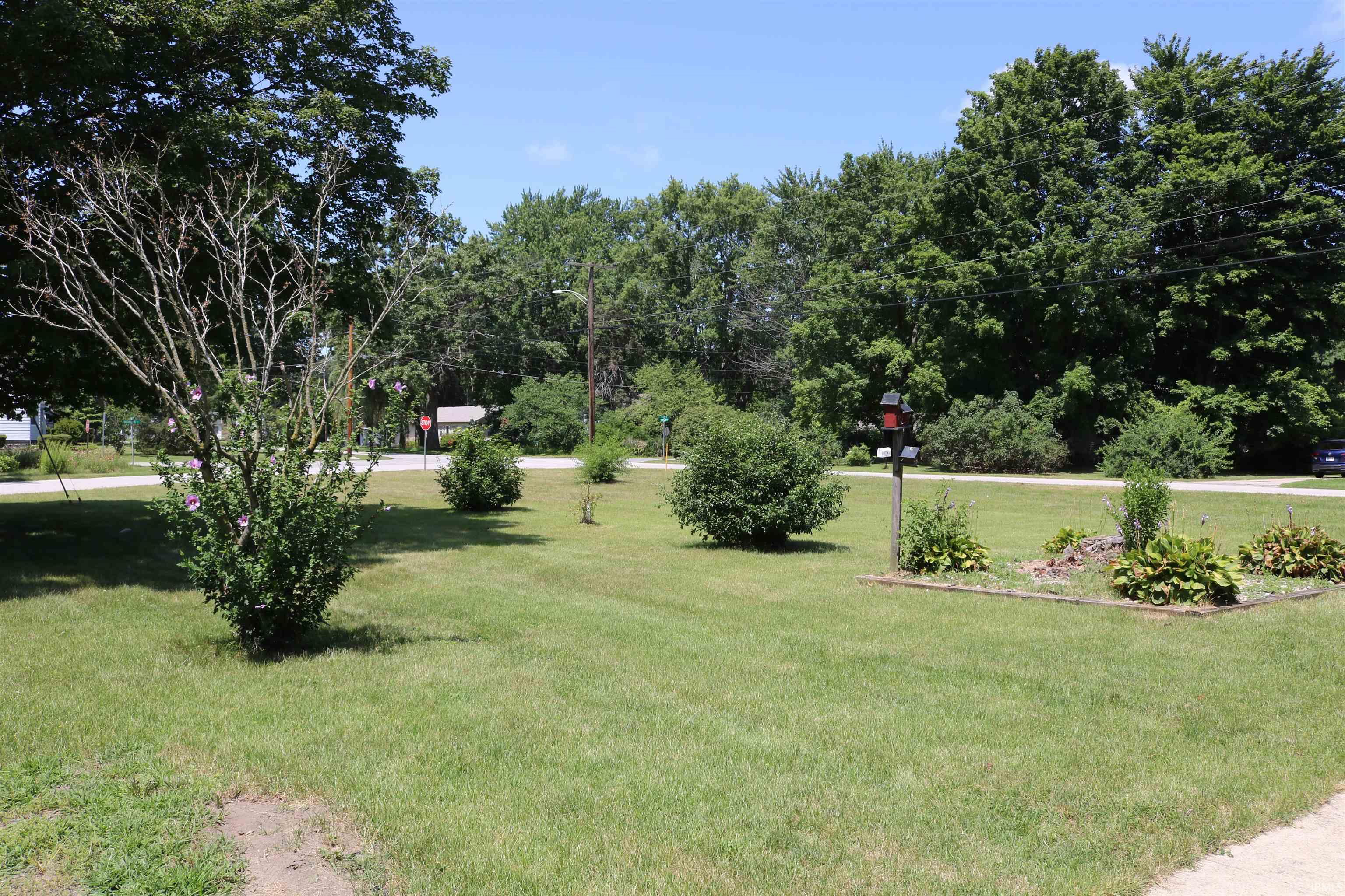 Residential in Trail Creek 4