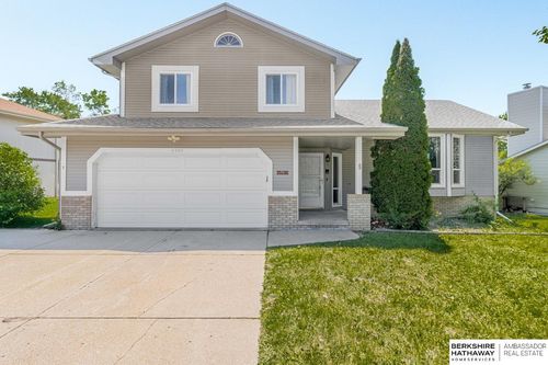 4205 Mccarty Loup, Bellevue, NE, 68123 | Card Image