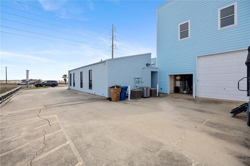 107-14633 S Padre Island Dr, Corpus Christi, TX, 78418-6263 | Card Image