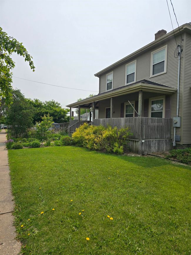 242 W Hickory St, House other with 3 bedrooms, 2 bathrooms and null parking in LANCASTER WI | Image 36