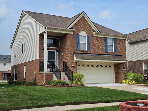 29870 Lacy Dr, Westland, MI, 48186-7348 | Card Image