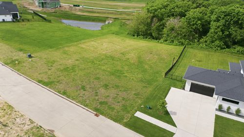 3779 Sw Indigo Avenue, West Des Moines, IA, 50266 | Card Image
