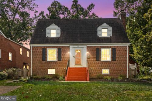 6301 Pontiac St, BERWYN HEIGHTS, MD, 20740-2757 | Card Image