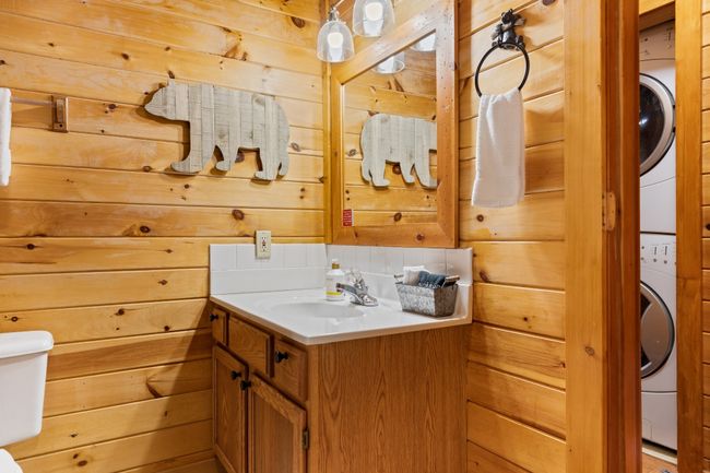 1810 Trout Way, House other with 2 bedrooms, 2 bathrooms and 3 parking in Sevierville TN | Image 32