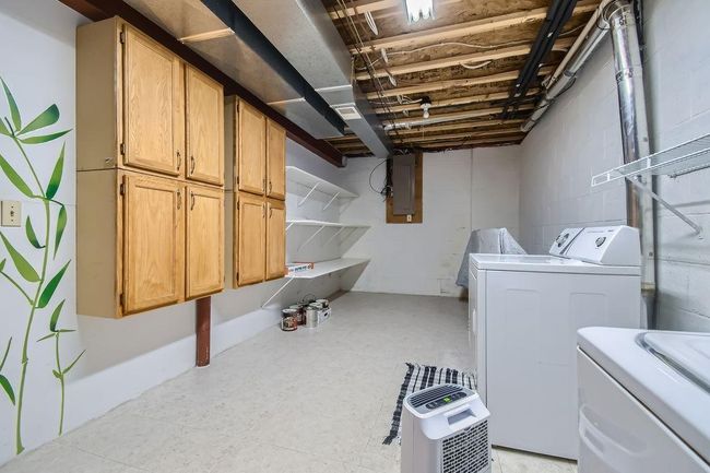 Lower Level Laundry Room | Image 23