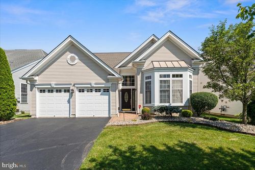 168 Einstein Way, EAST WINDSOR, NJ, 08512-2546 | Card Image