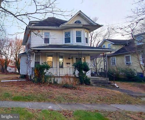 302 W Washington Ave, MAGNOLIA, NJ, 08049-1704 | Card Image