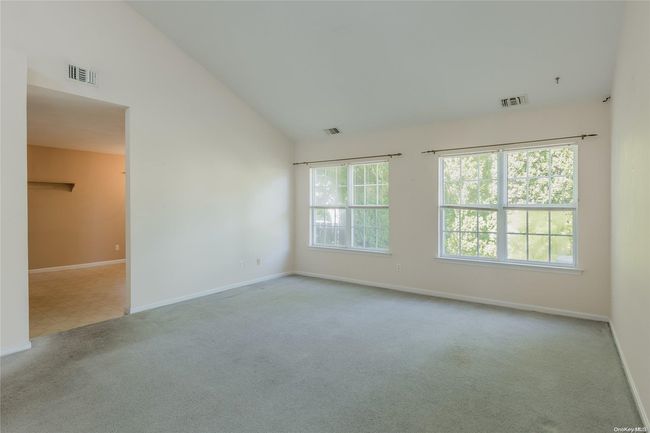 1 - 1 Sophia Dr, Condo with 3 bedrooms, 3 bathrooms and null parking in Middle Island NY | Image 6