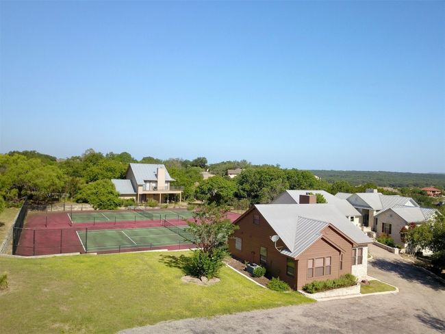 Attractively priced waterfront community residence with investment potential. | Image 26