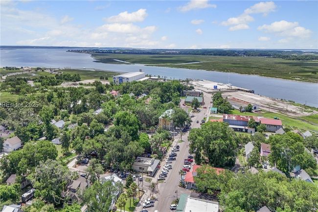 1003 10 Th St, House other with 3 bedrooms, 3 bathrooms and null parking in Port Royal SC | Image 25