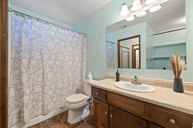 24315 Sugar Pine Rd, House other with 3 bedrooms, 3 bathrooms and 2 parking in Twain Harte CA | Image 23