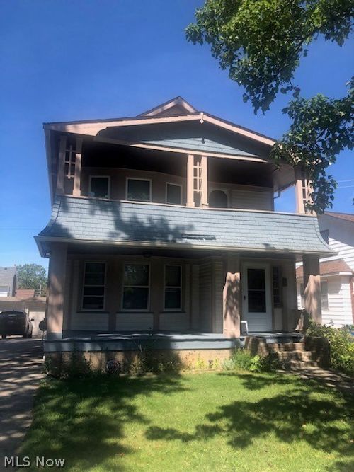 3484 Tuttle Ave, Cleveland, OH, 44111-3027 | Card Image
