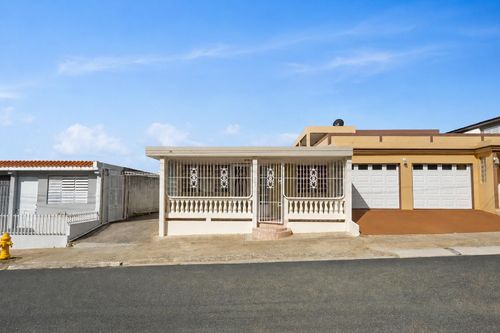 6 NO C49 Valles De Manati, MANATI, PR, 00674 | Card Image