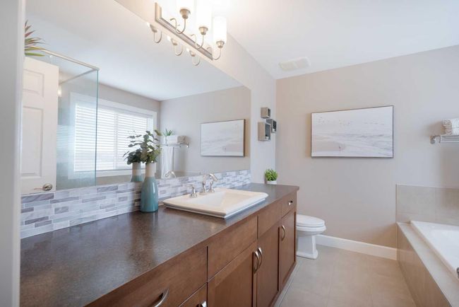 64 Windgate Close Sw, House other with 4 bedrooms, 3 bathrooms and 4 parking in Airdrie AB | Image 27