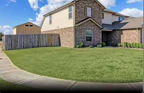 1 Rodeo Bend Dr, Manvel, TX, 77578-1526 | Card Image