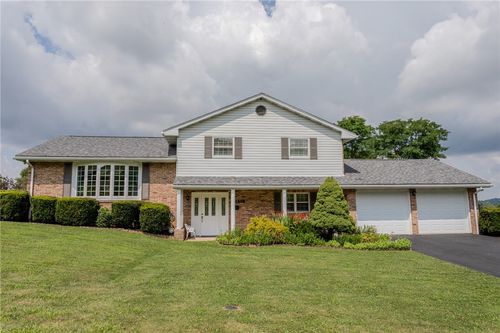 1506 Chestnut St, Connellsville, PA, 15425-4925 | Card Image